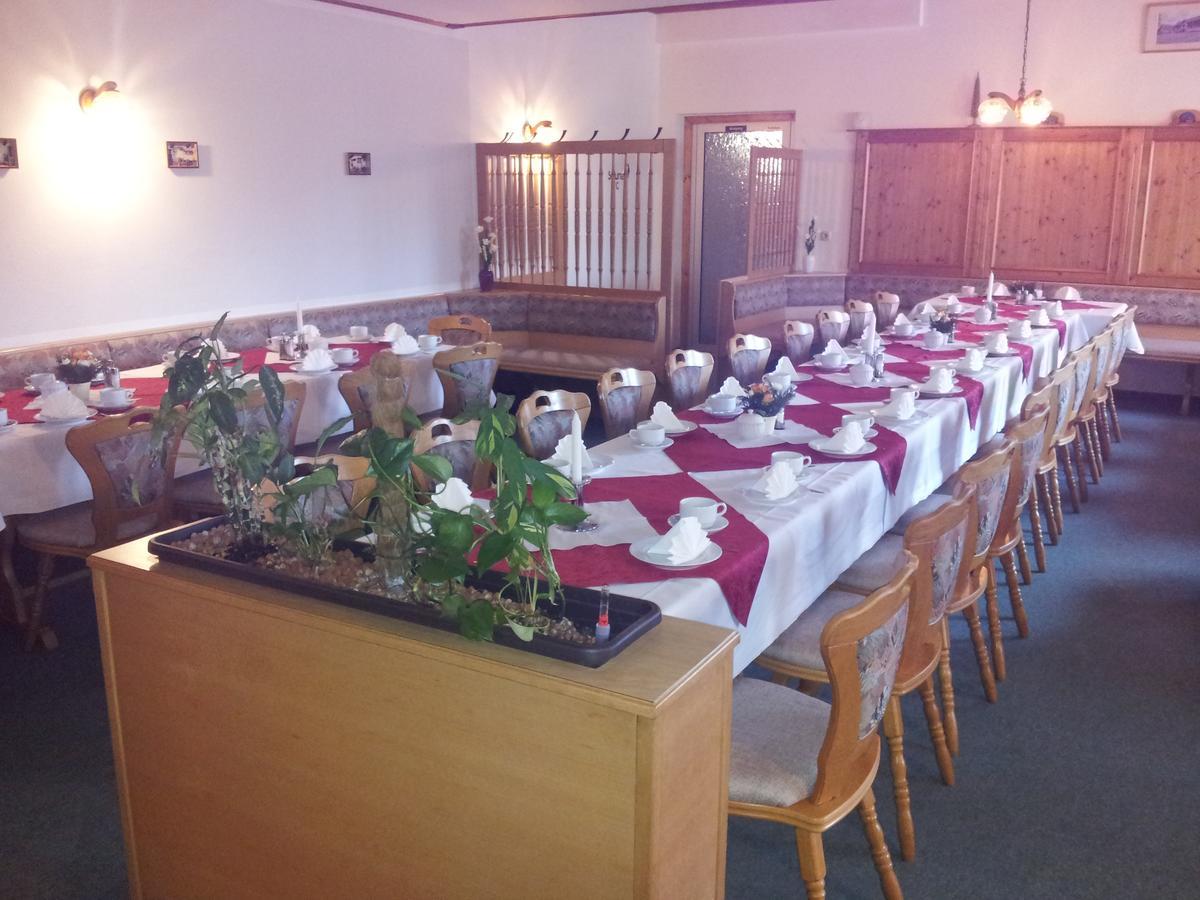 Hotel "Zum Einsiedler" Deutschneudorf 部屋 写真